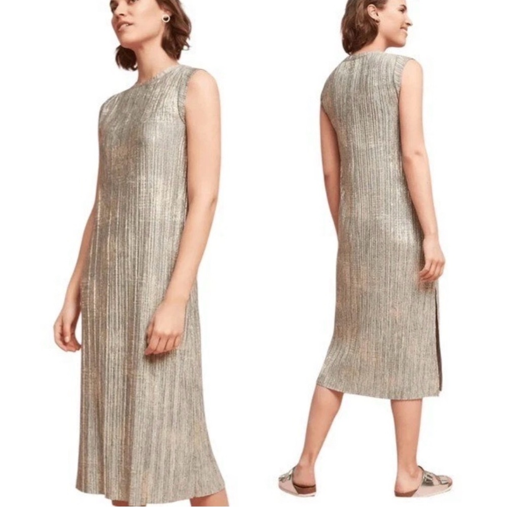 Akemi + Kin Anthropologie Ribbed Gold Metallic Midi Dress Small‎